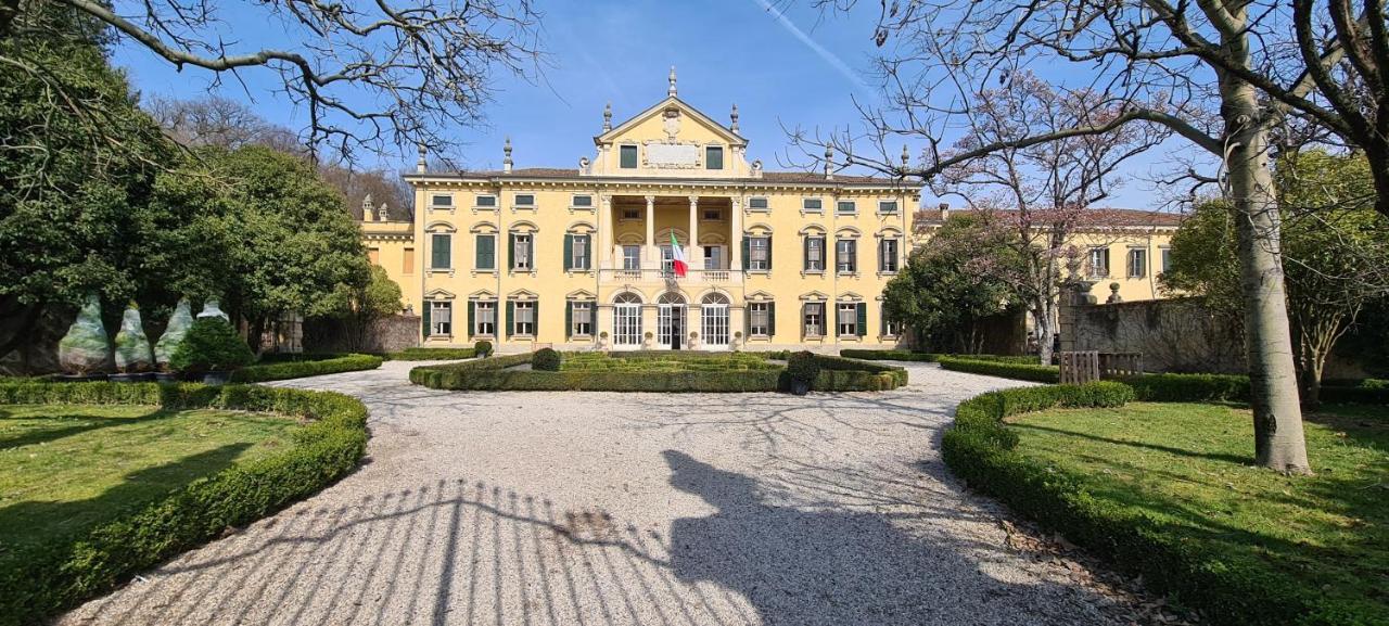Casaflora_Corteventurelli31 Валеджо-суль-Минчо Экстерьер фото