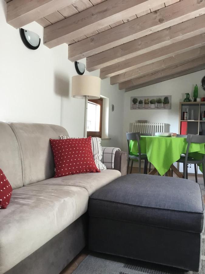 Casaflora_Corteventurelli31 Валеджо-суль-Минчо Экстерьер фото
