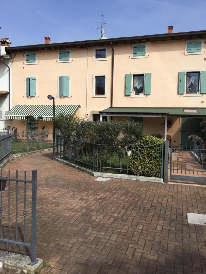 Casaflora_Corteventurelli31 Валеджо-суль-Минчо Экстерьер фото